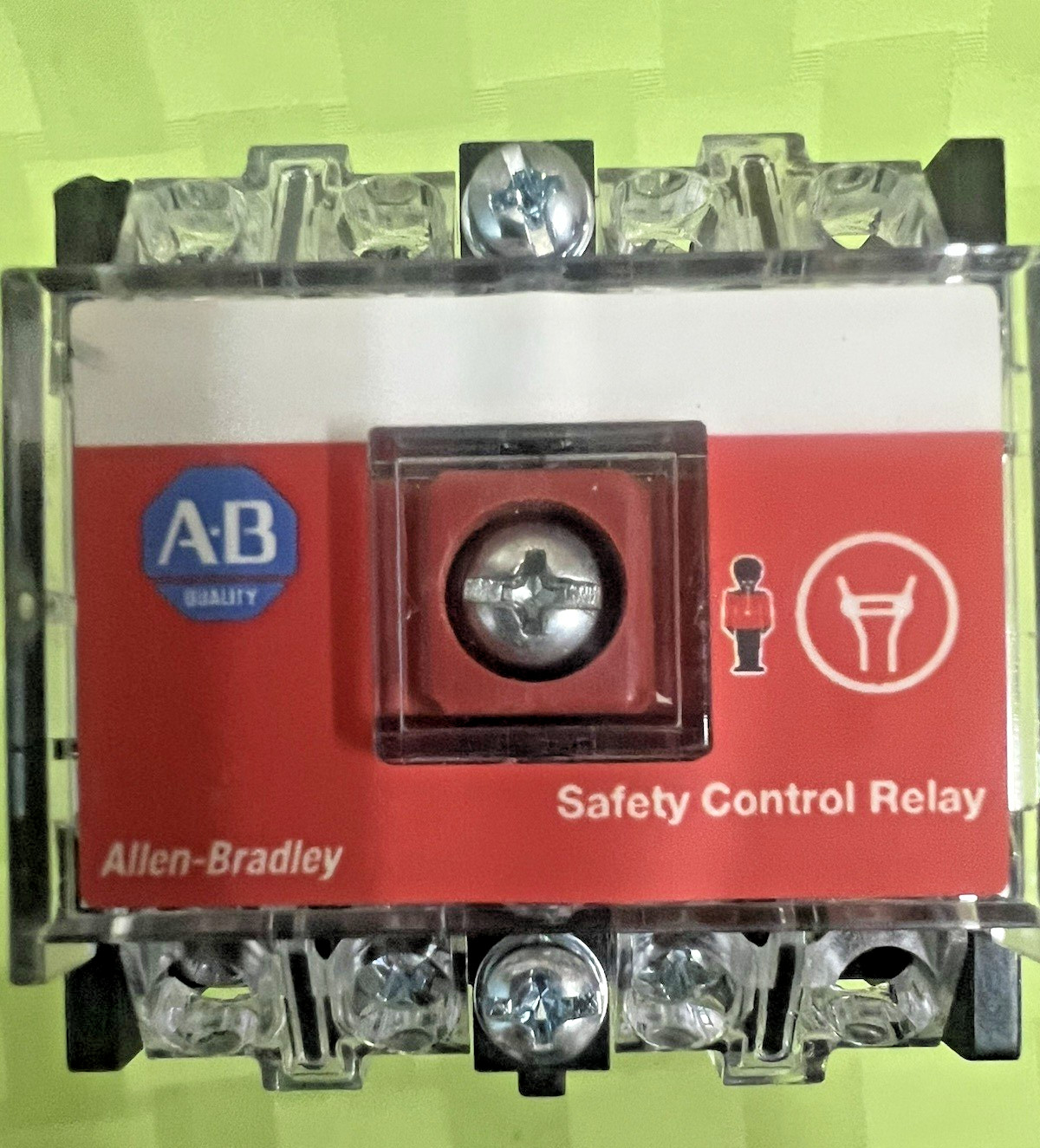 ALLEN BRADLEY 700S-DCP620DZ24 SAFETY CONTROL RELAY 600V DC COIL 8 POLE SER E NIB