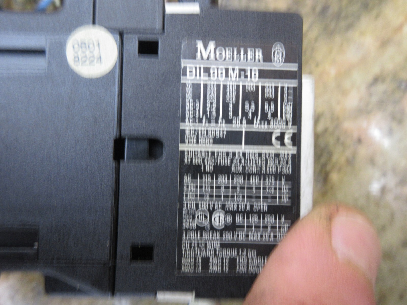 KLOCKNER MOELLER MOTOR STARTER PKZM0-4 DIL00M-10