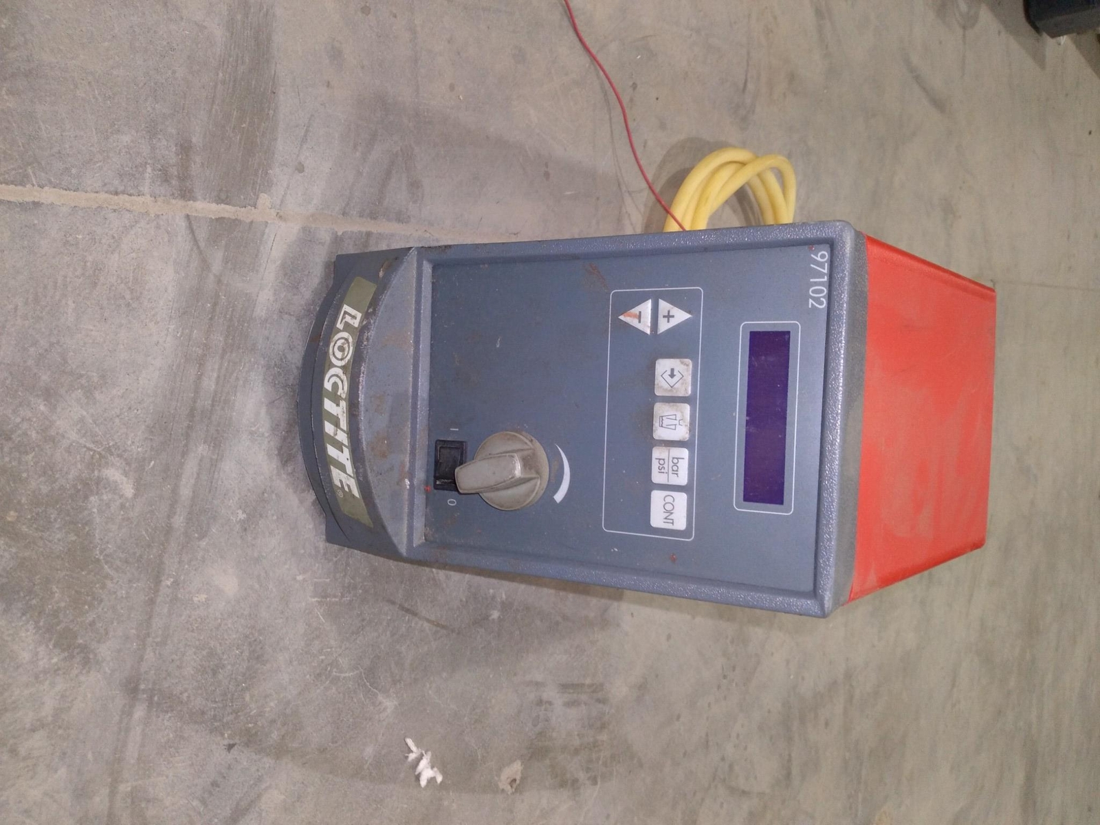LOCTITE 97102 Semi Automatic Dispense System Dispensing Unit