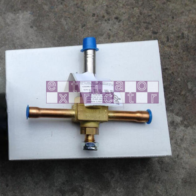 1PC New Emerson 200RB 4T3T Solenoid Valve Fast delivery 200RB4T3T