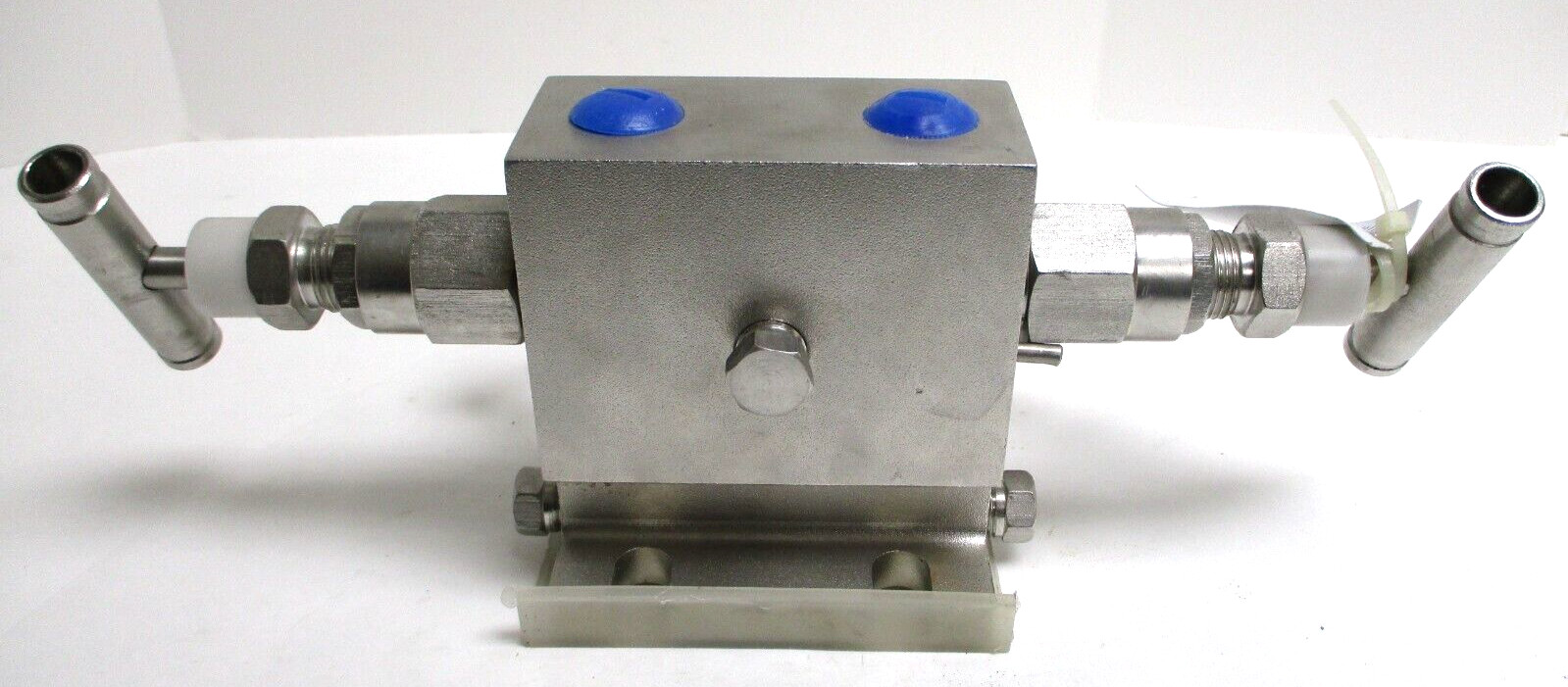 ASEA BROWN, 1804029-001, 5-VALVE MANIFOLD, 6000 PSI, w/ MOUNTING BOLTS, SURPLUS