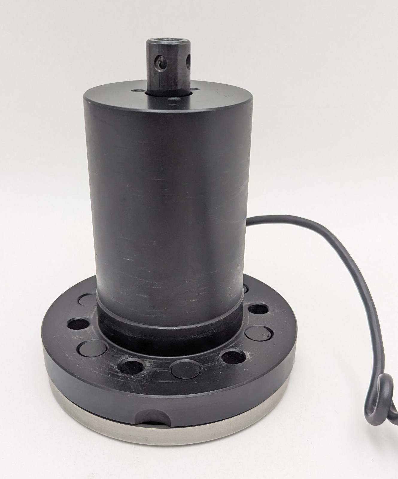 Instron 2525-804 Static Load Cell 10kN 2250lb Tension Compression 4400 5500 5800