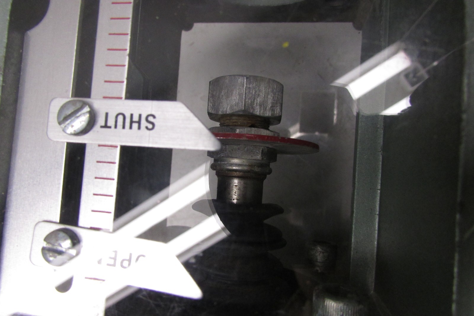 ITT Hydramotor Valve H10A620B5F1 Oil Type: MIL-H-5606 120V 50/60Hz