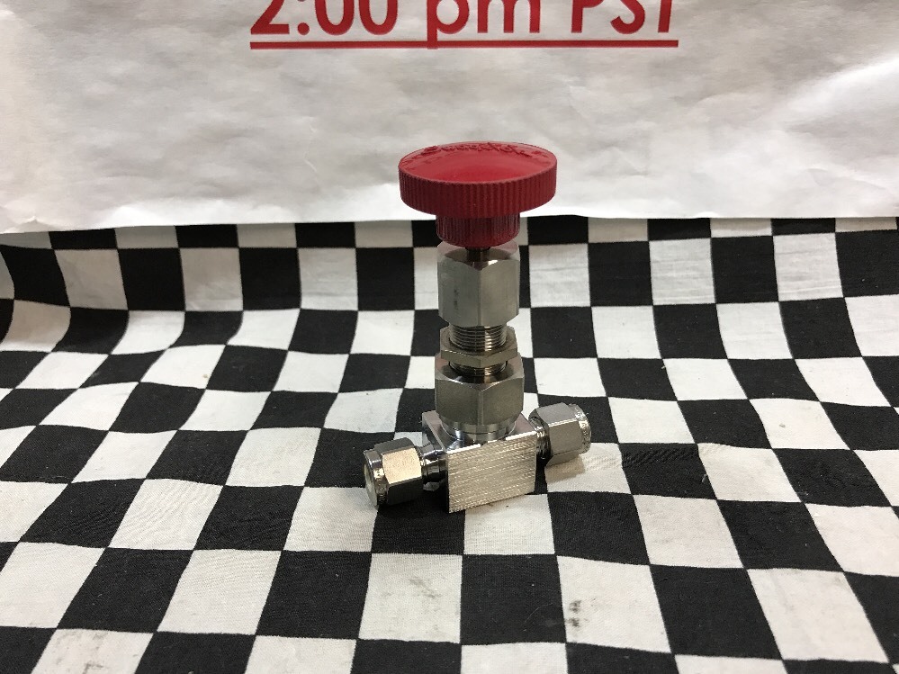 SWAGELOK Medium Flow High Pressure Metering Valve 1/4″, SS-31RS4-RD #1646B16