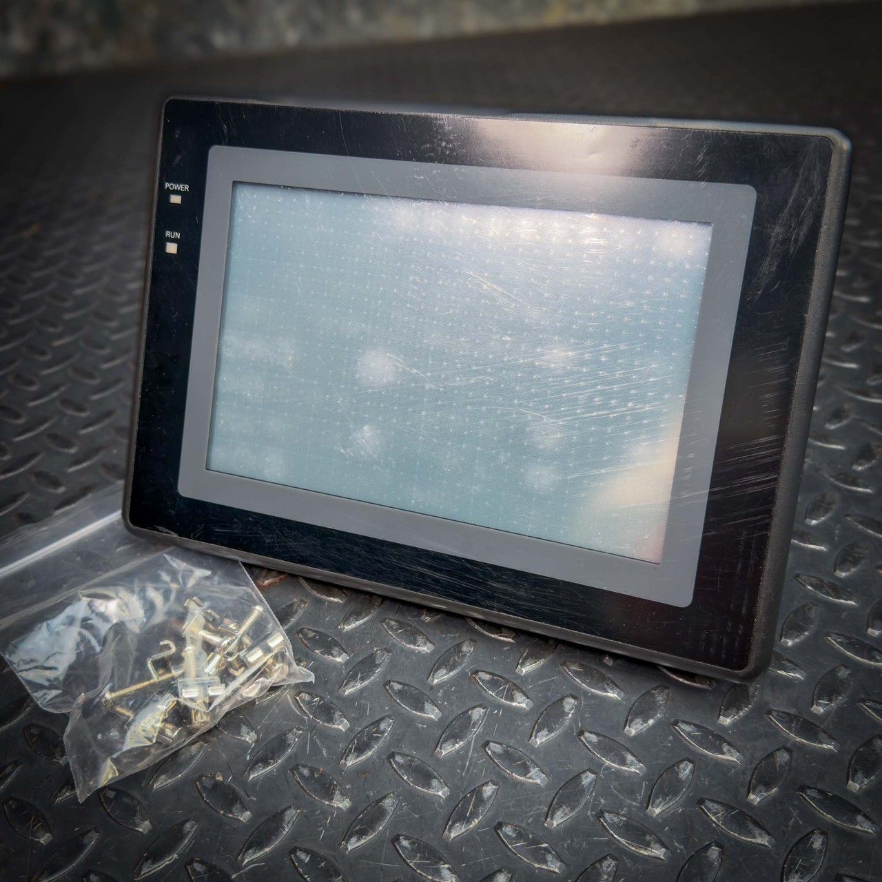 Omron NT600S-ST211B-EV3 Touch Panel Terminal for Parts