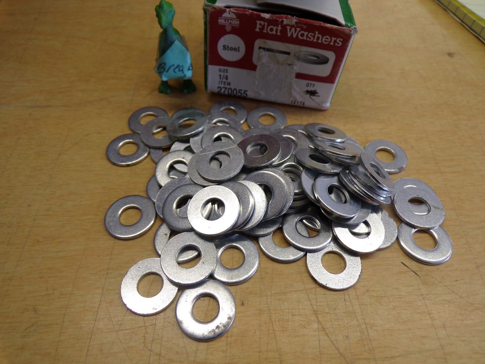 NEW 1/4″ Flat Head Washers 270055, Lot of 84 *FREE SHIPPING*
