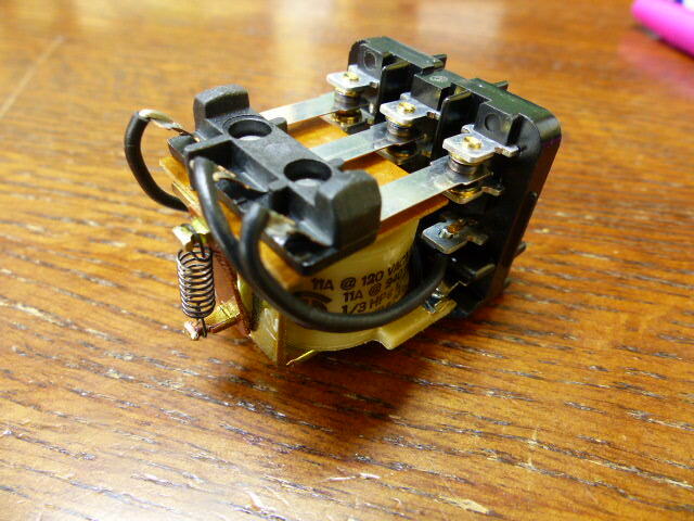 Magnacraft W388X-10 Qty of 2 per Lot Electromechanical Relay 12VDC 10A 3PDT (58