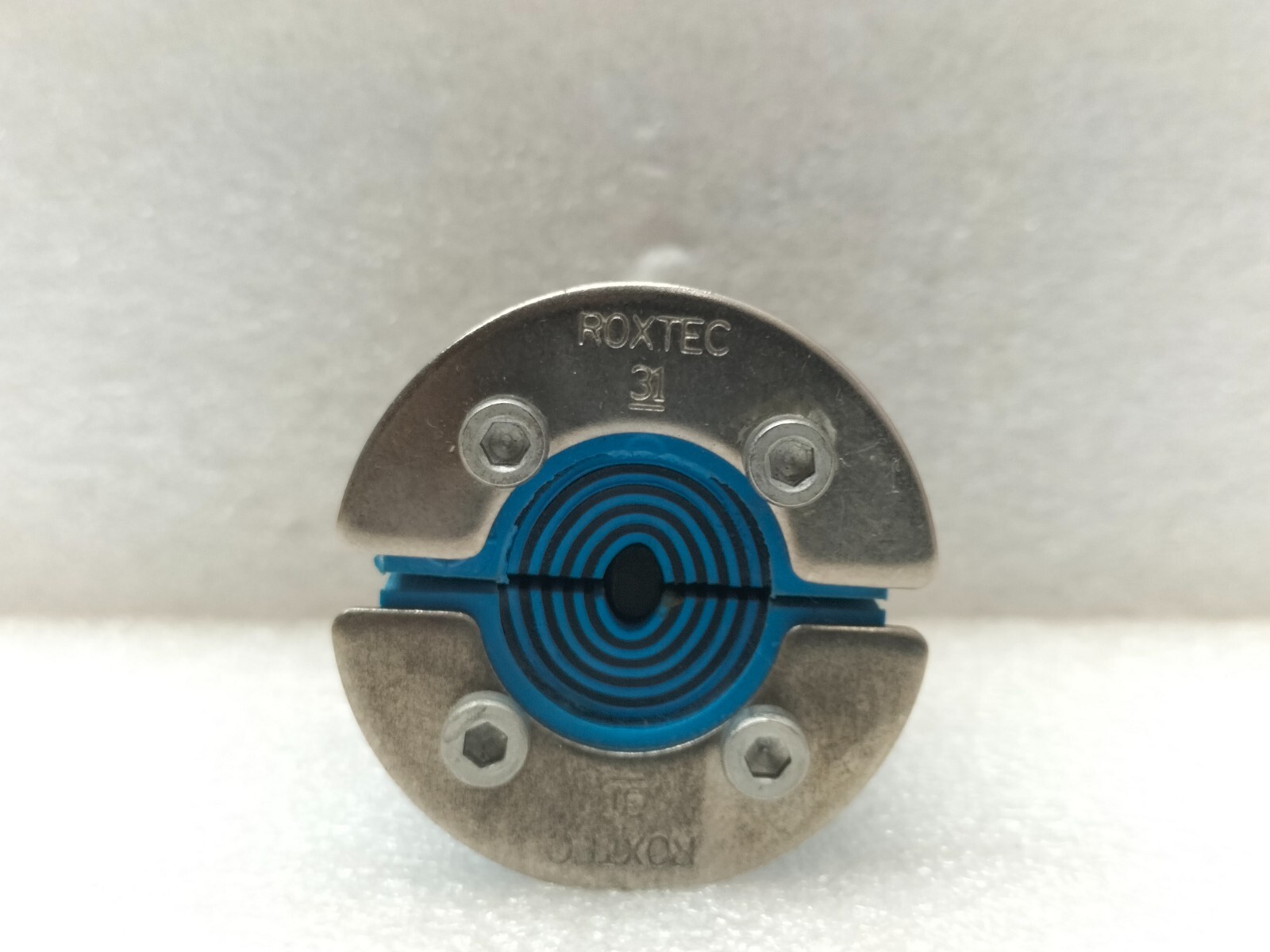 ROXTEC RS 31 AISI316 ROUND SEAL FOR CABLE/PIPES 4-17 mm RS00100311023