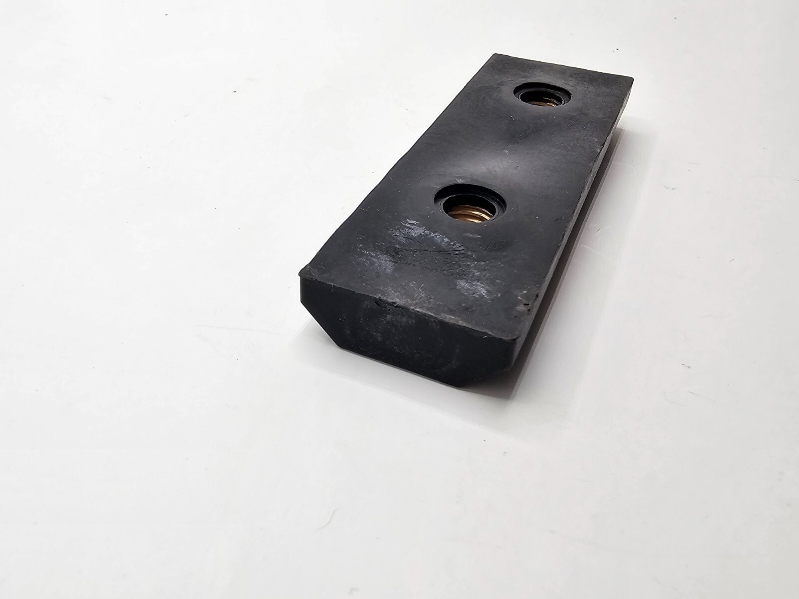 (QTY 30) H25P109-04781-U AIMBN156-400009-001 Nylon Guide Block 2 Threaded Hole