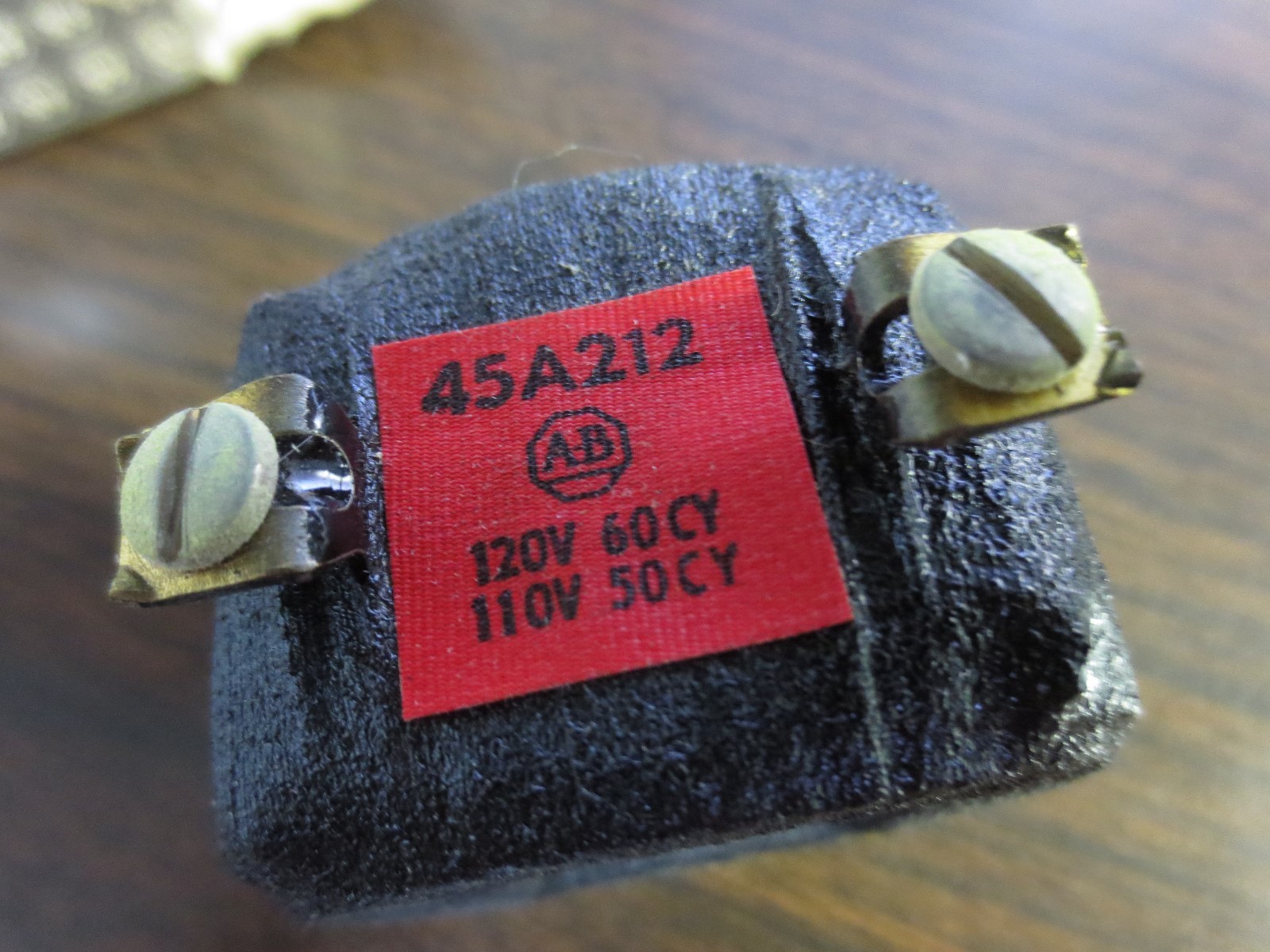 ALLEN-BRADLEY 45A212 COIL 120V/60Hz, 110V/50Hz – NEW SURPLUS