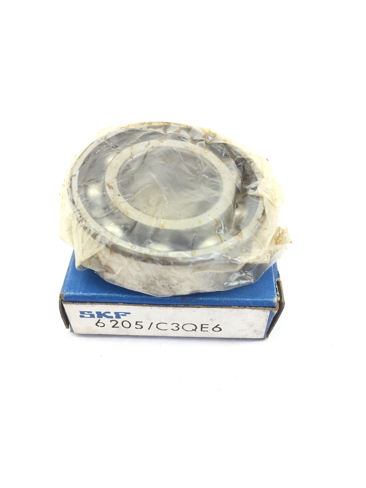 SKF 6205C3QE6 SINGLE ROW DEEP GROOVE BALL BEARING NEW IN BOX (A309)