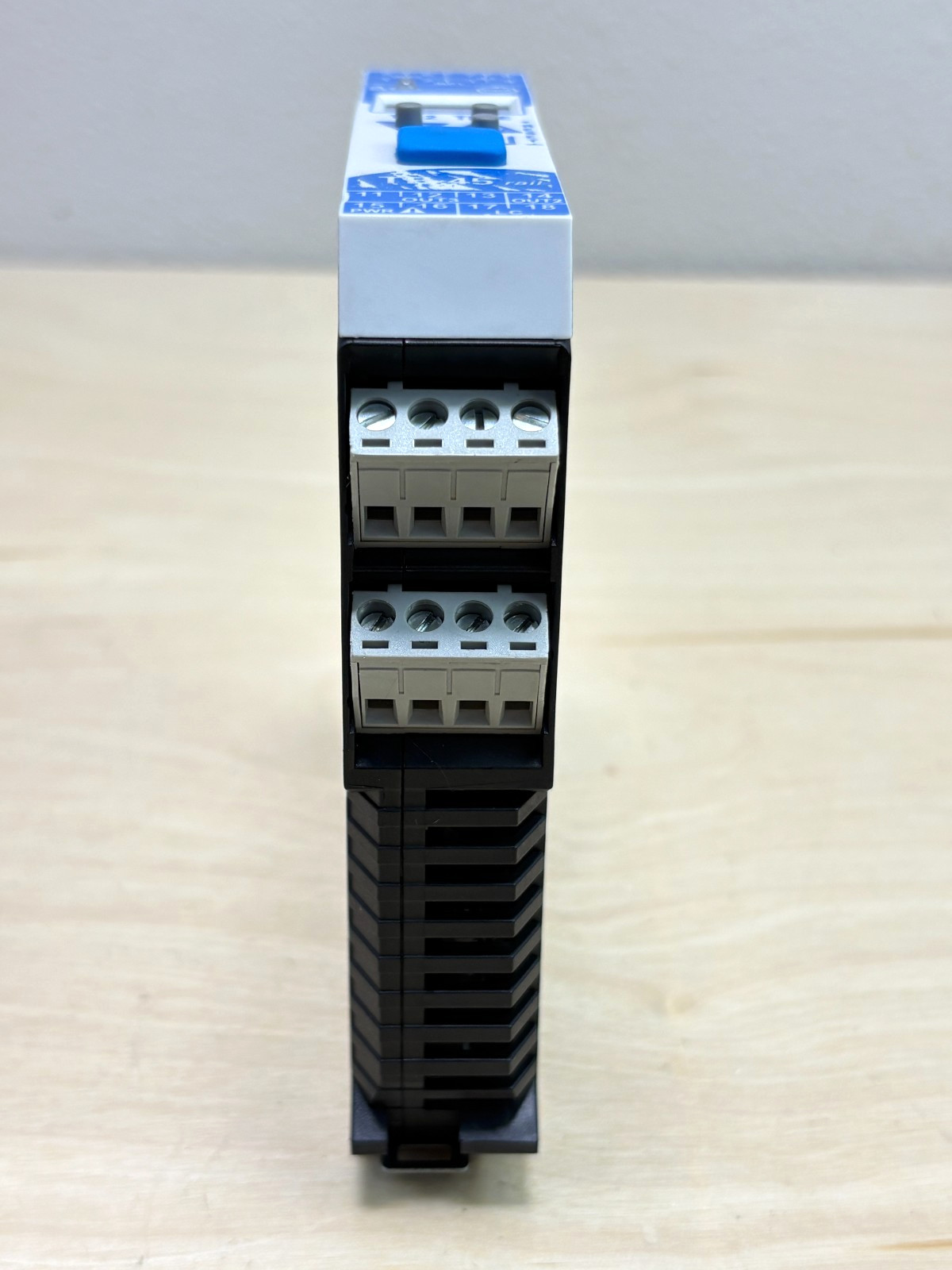 PMA TB45-111-00000-D00 Temperature Controller