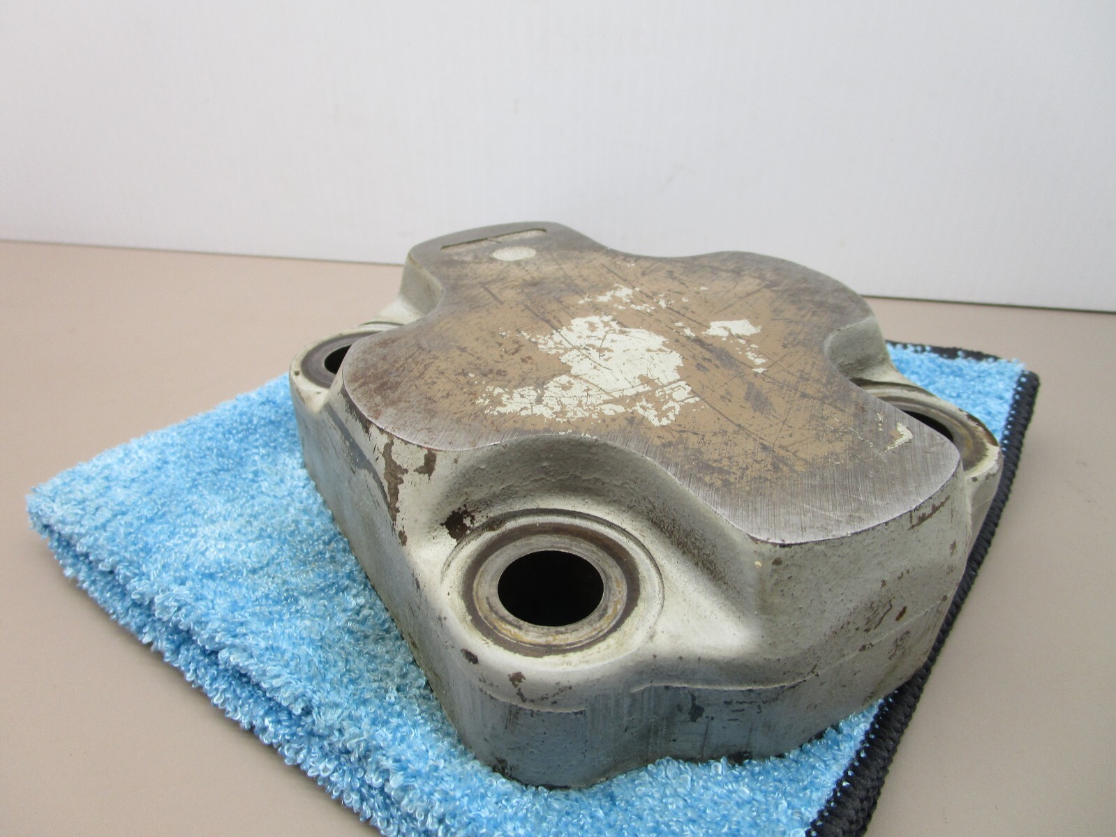 Lynch P50 P51 Hydraulic Pump Roller Bearing Back Cover End Plate UA-1603