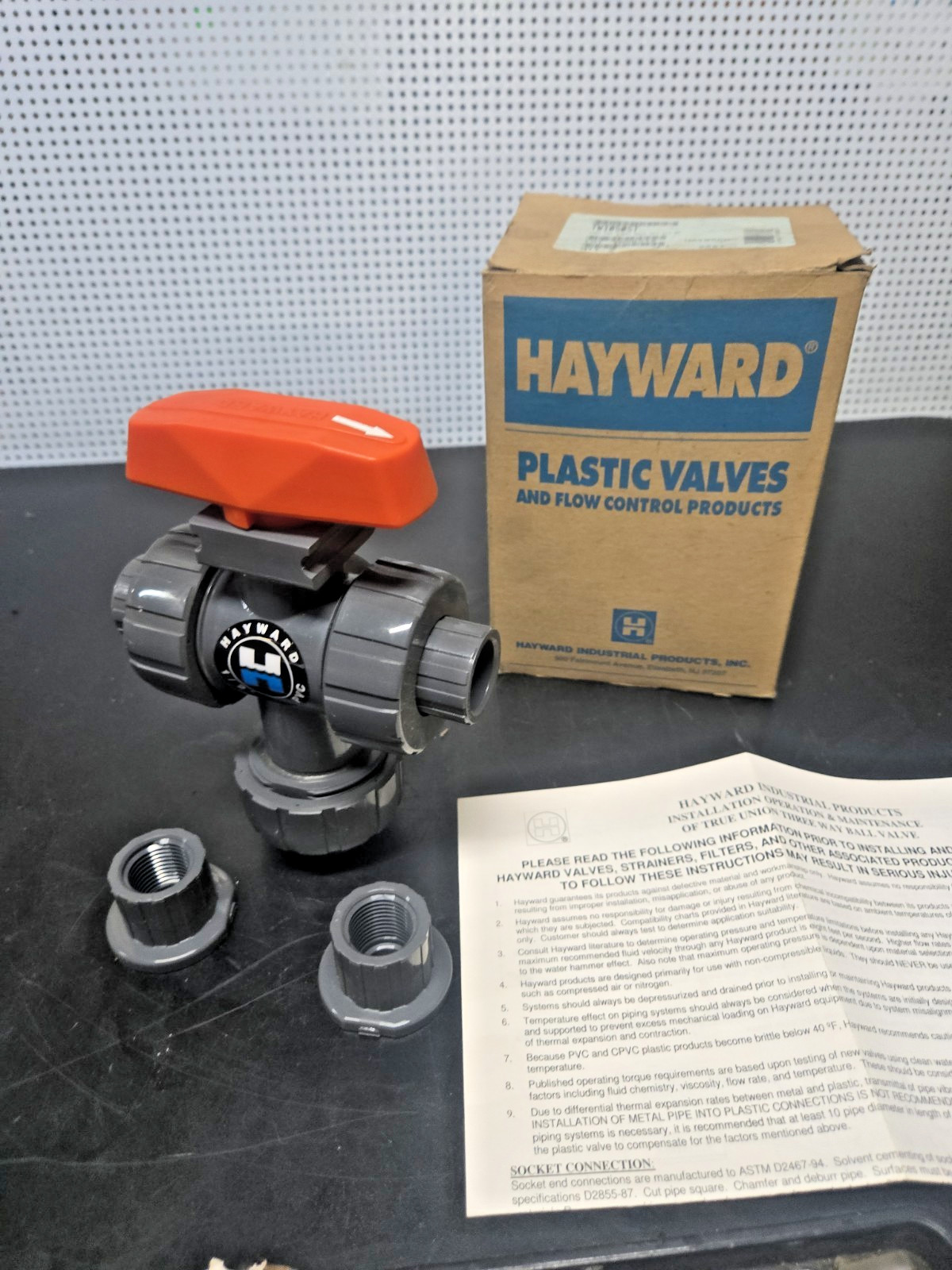 HAYWARD TW1050ST 3-Way True Union 1/2″ Ball Valve PVC NSMP