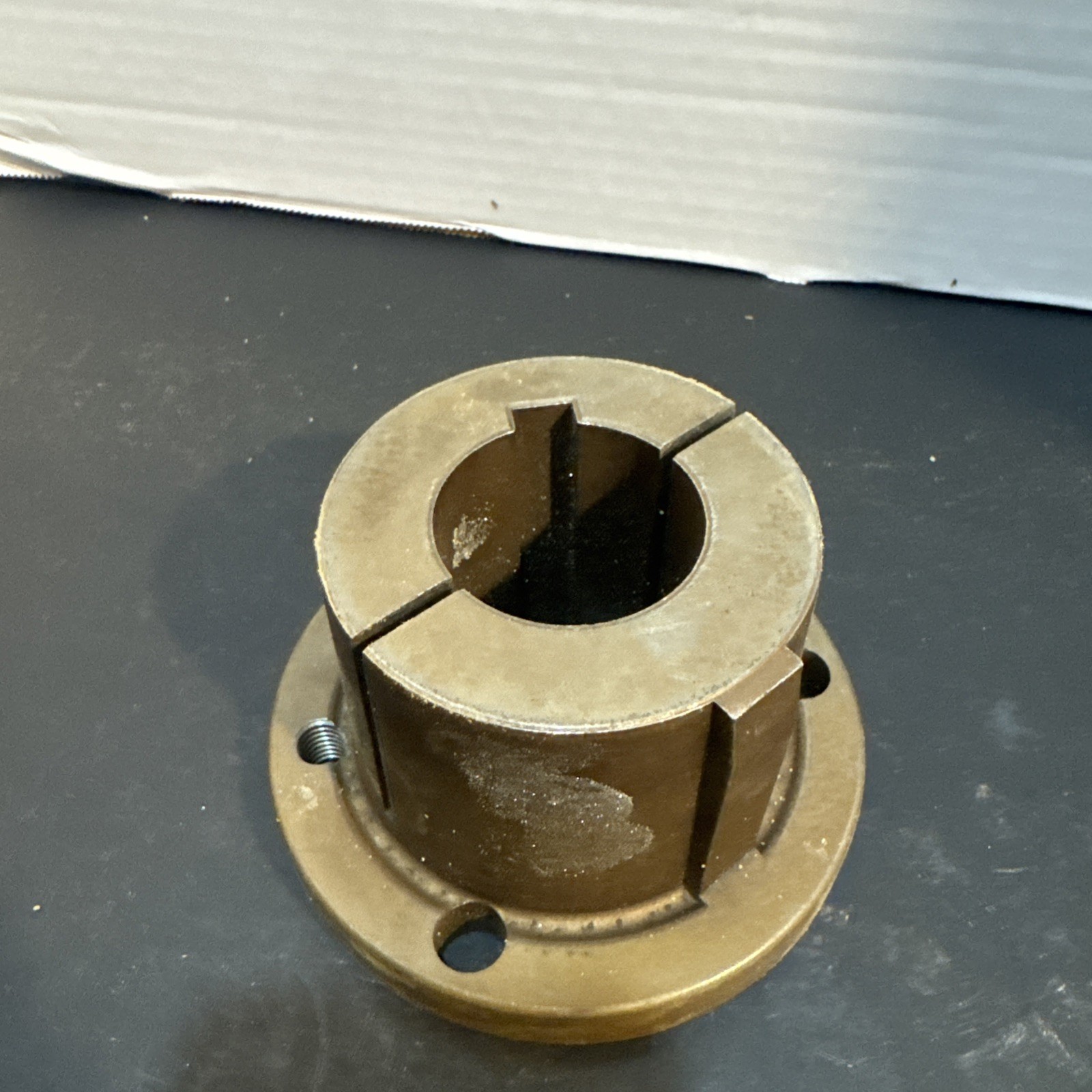 BROWNING Q1 1-1/2 Split Taper Bushing NOS