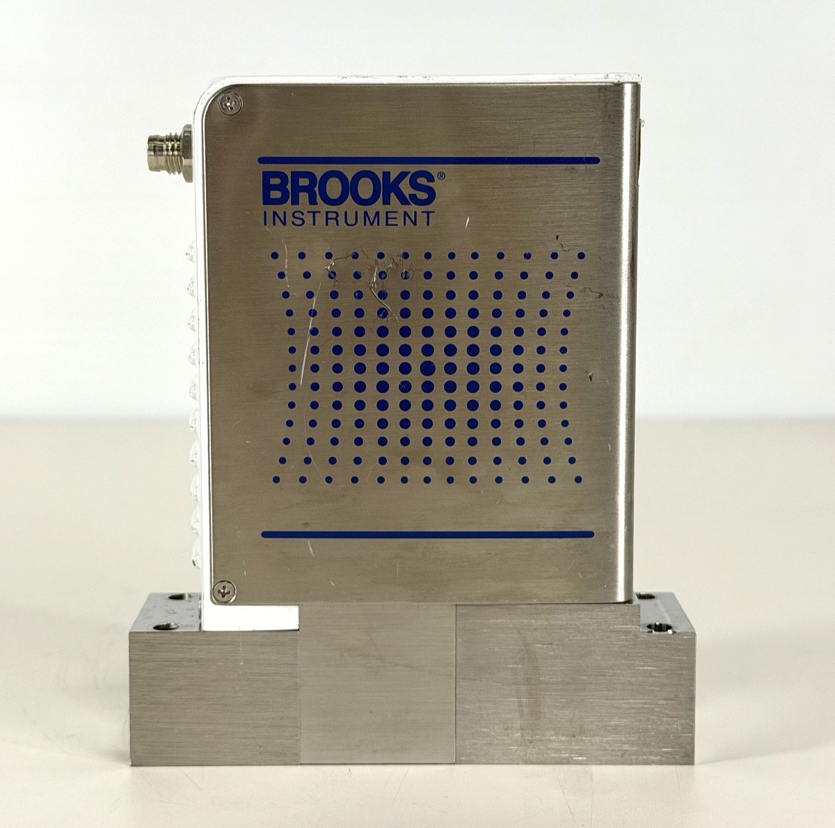 BROOKS INSTRUMENT GF125CXXC MASS FLOW CONTROLLER