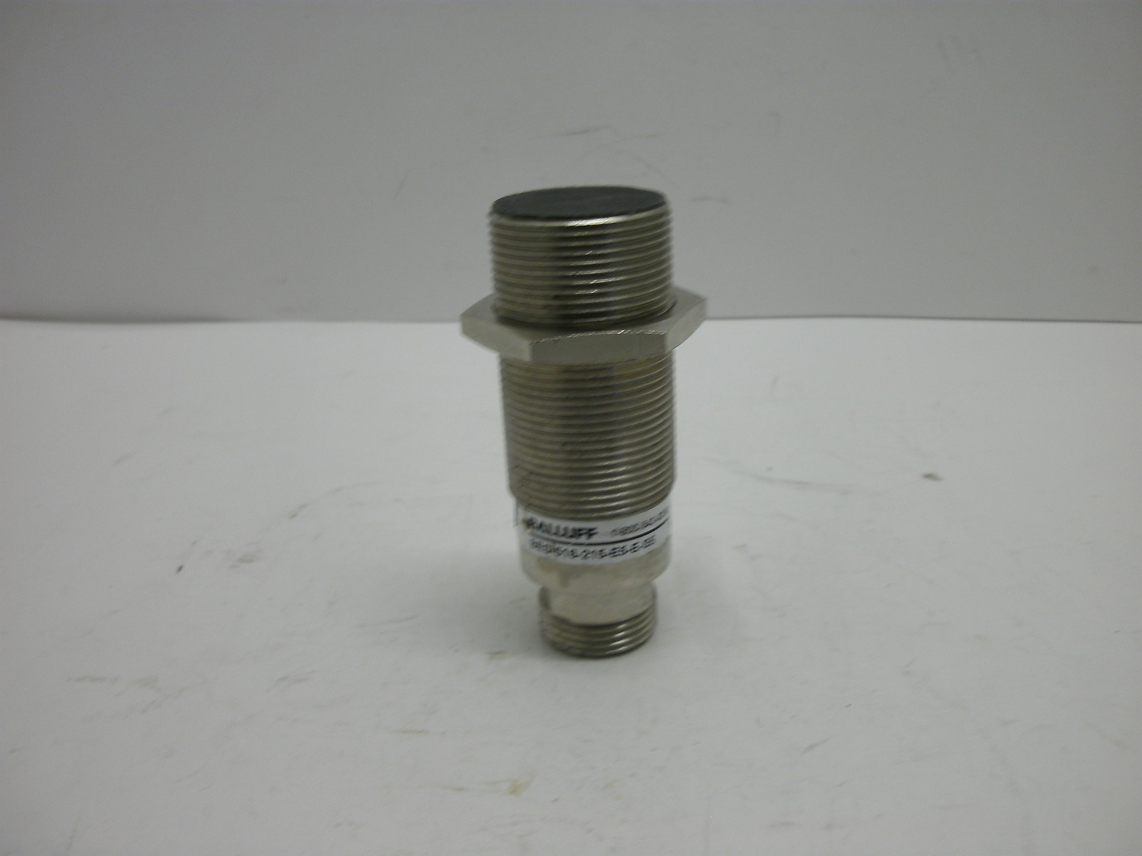 BALLUFF BES-516-215-E5-E–S5 INDUCTIVE SENSOR NO 20-250 V AC/DC SN 10 mm 250mA