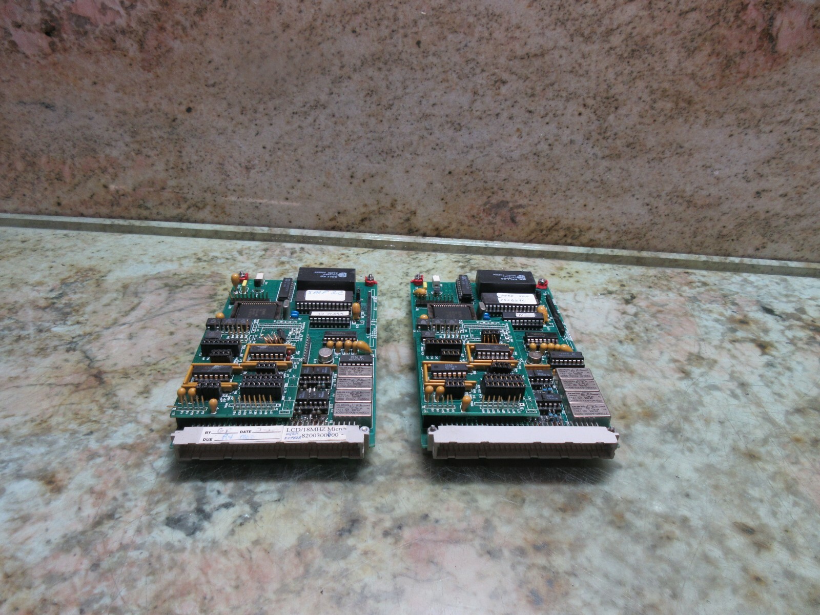 MICRON BOARD MMC-0.2 10/93 MMC-ACB 0.1 LCD/18MHZ 8200300000 8200300200 EACH 1