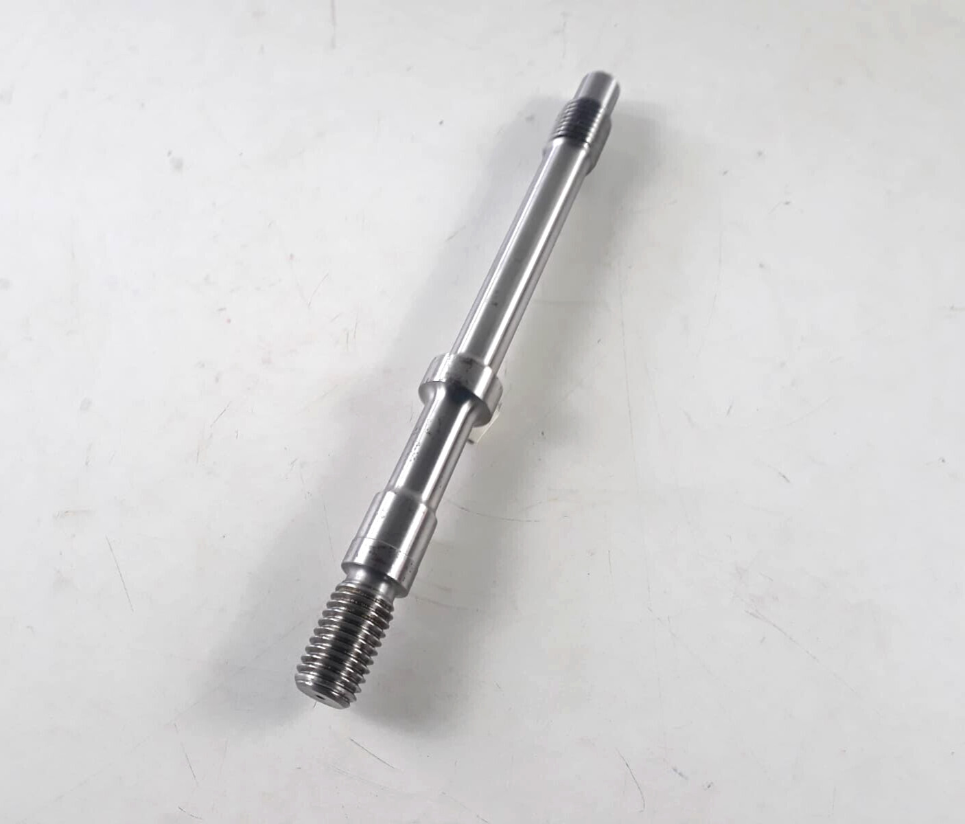 Stud With Guide Face Part No 90101-40K-283 For Kawasaki 8S60MCE