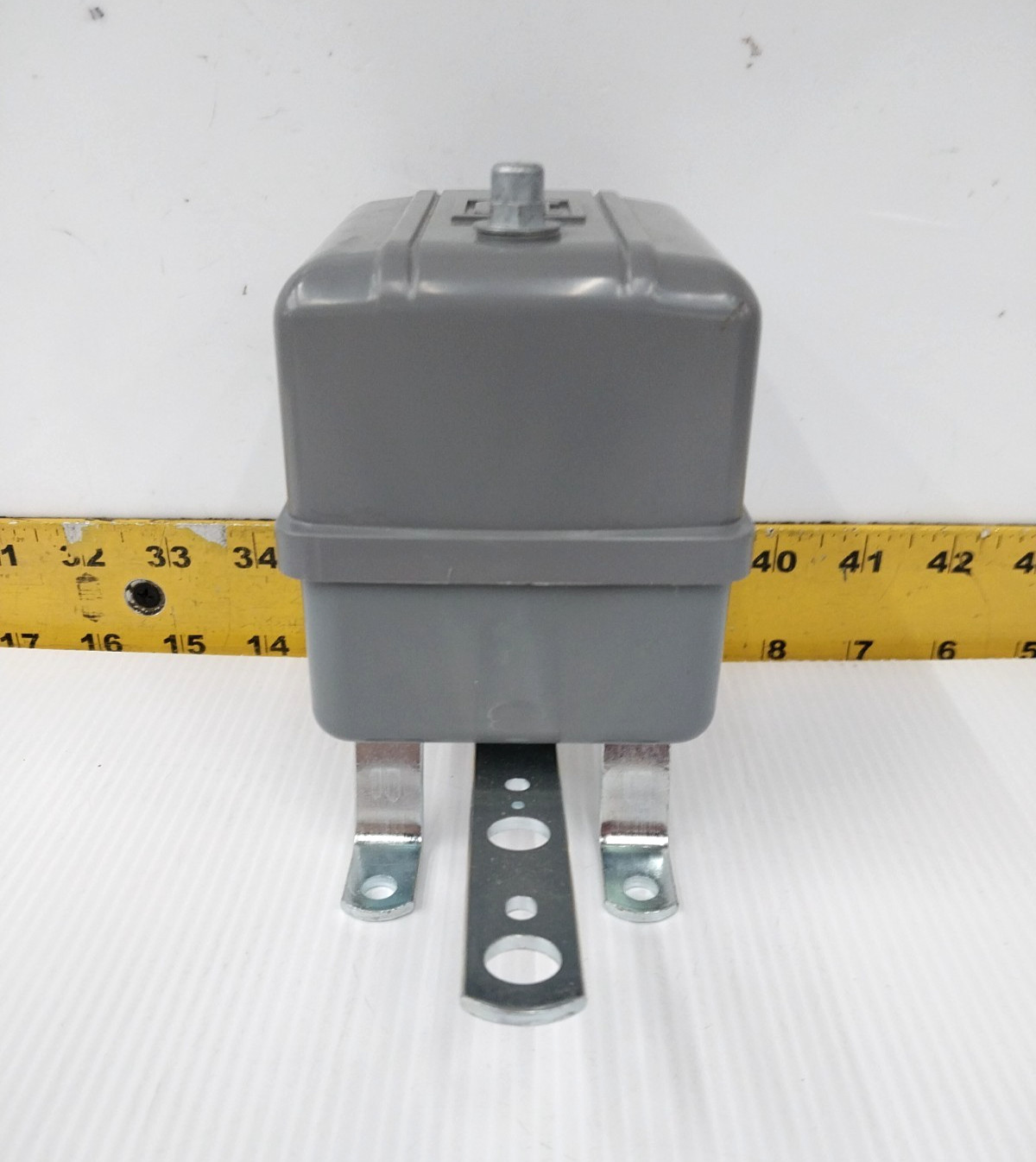 New Square D Float Switch Catalog # 9036GG2 Ser. C