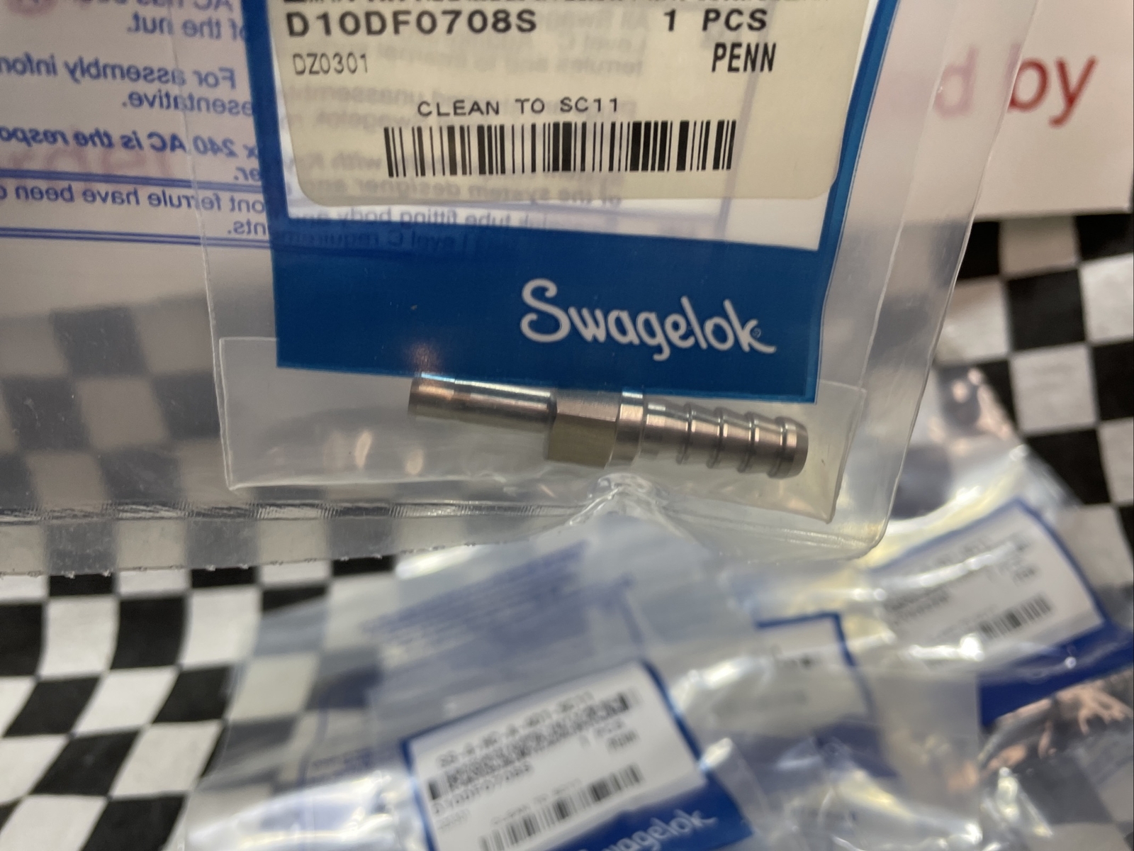 SWAGELOK Hose Connector 1/4″, SS-4-HC-A-401-SC11, LOT OF 10, SHIPSAMEDAY #1329P9