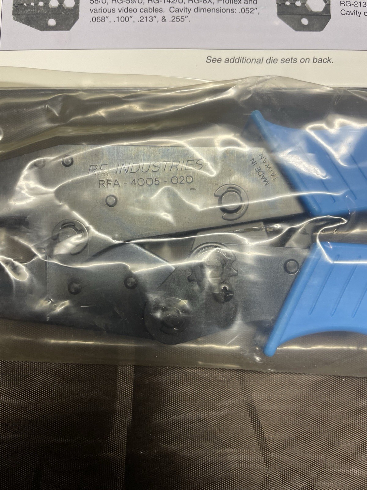 RF Industries Hand Crimp Tool  4005-020