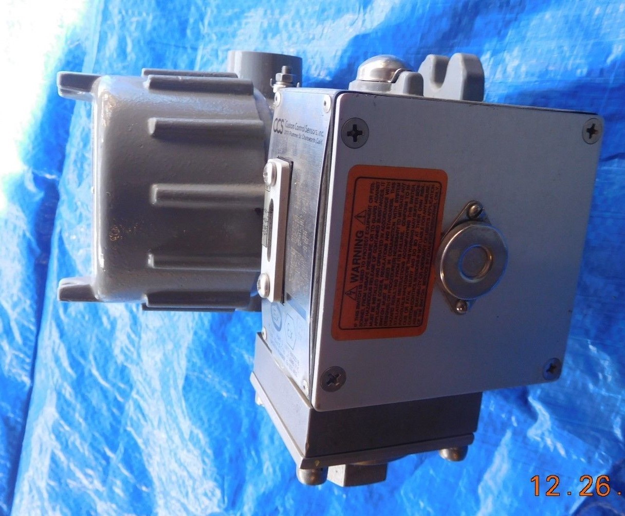 (1) CCS Custom Control Sensors 6403GZEM1 Pressure Switch 6403GZE 1.4- 18 PSIG