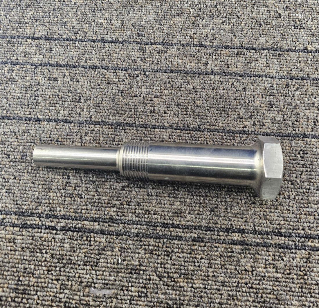 W62 Standard-Duty with Lag 304 Stainless Steel 1″ x 5/8″ x 6-3/4″ AOL
