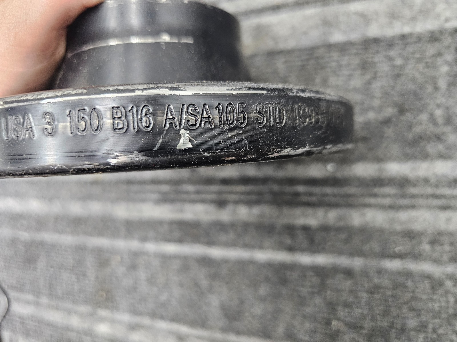 Boltex 3 150 B16 A/SA105 Weld Neck Pipe Flange STD 1C986 0326 Black