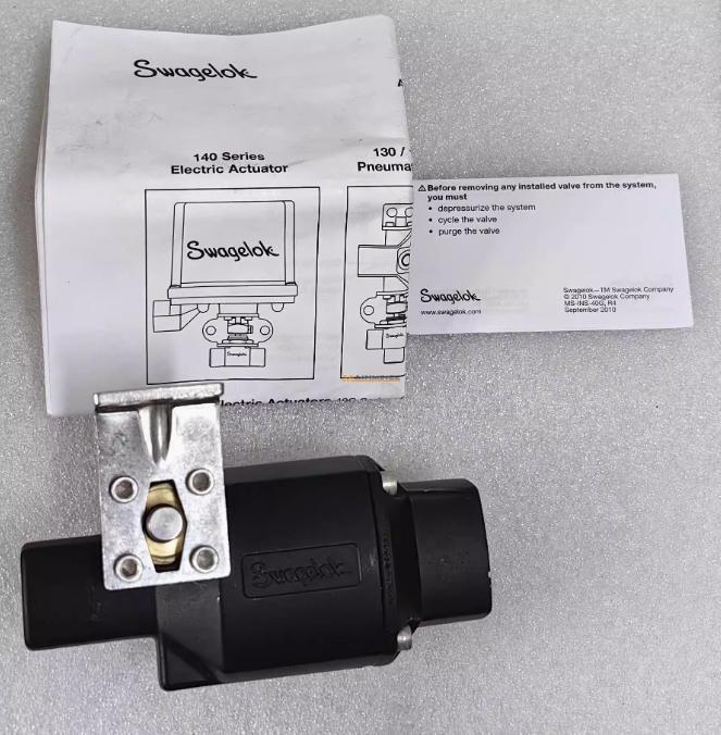 One New Swagelok MS-131-SR Valve actuator