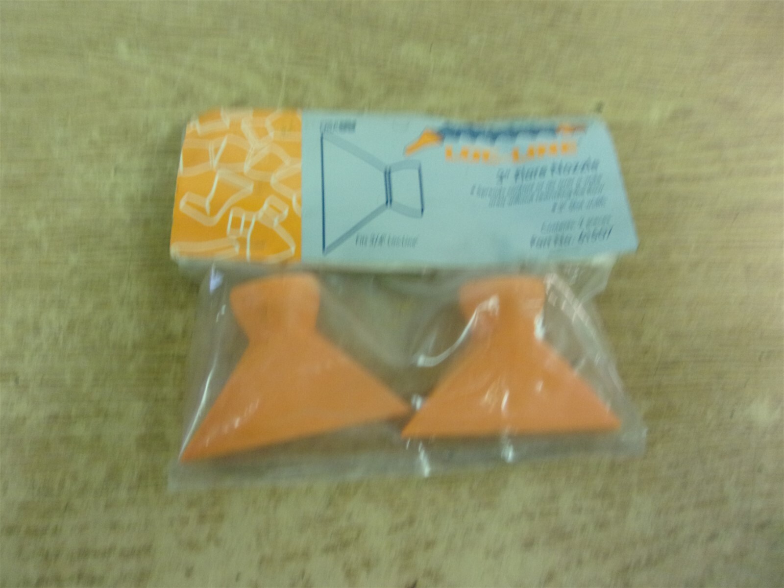 NEW Loc-Line 61507 3″ Flare Nozzles, Lot of 2 *FREE SHIPPING*
