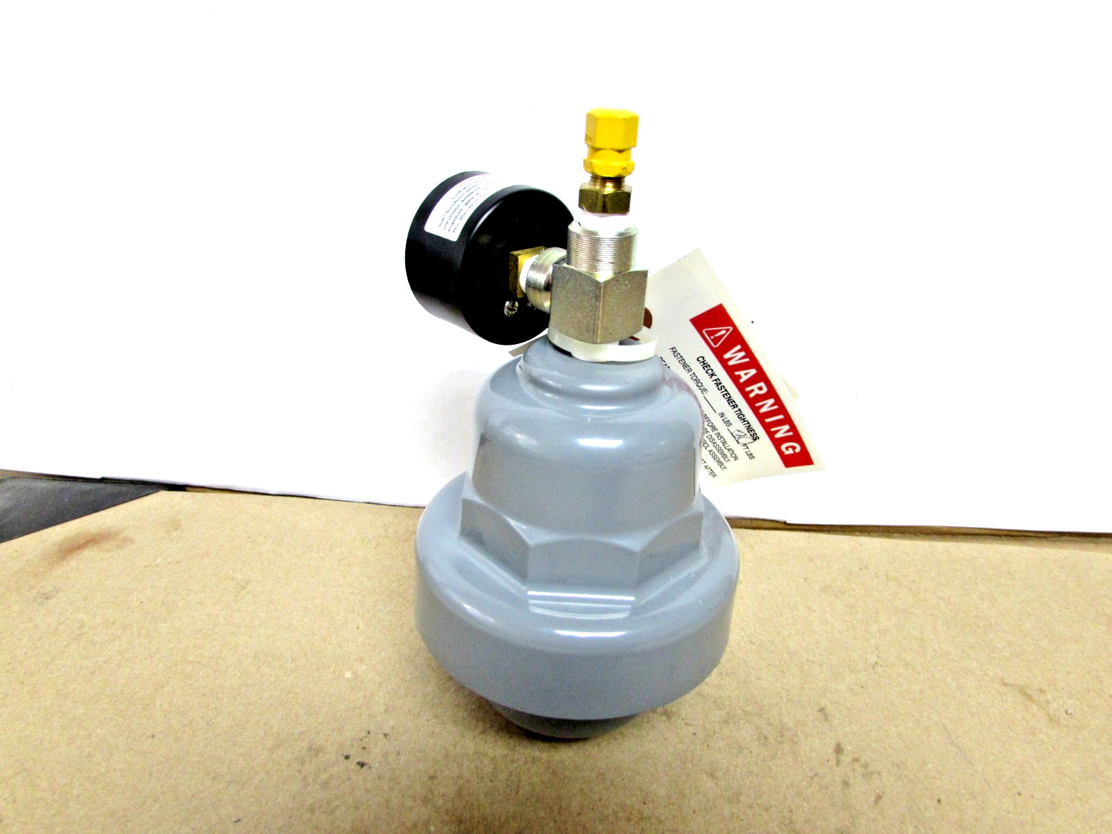 Blacoh RC-10X-W50 Pulsation Dampener Sentry III 0.500″FNPT, 150PSI Max (HAVE 2)