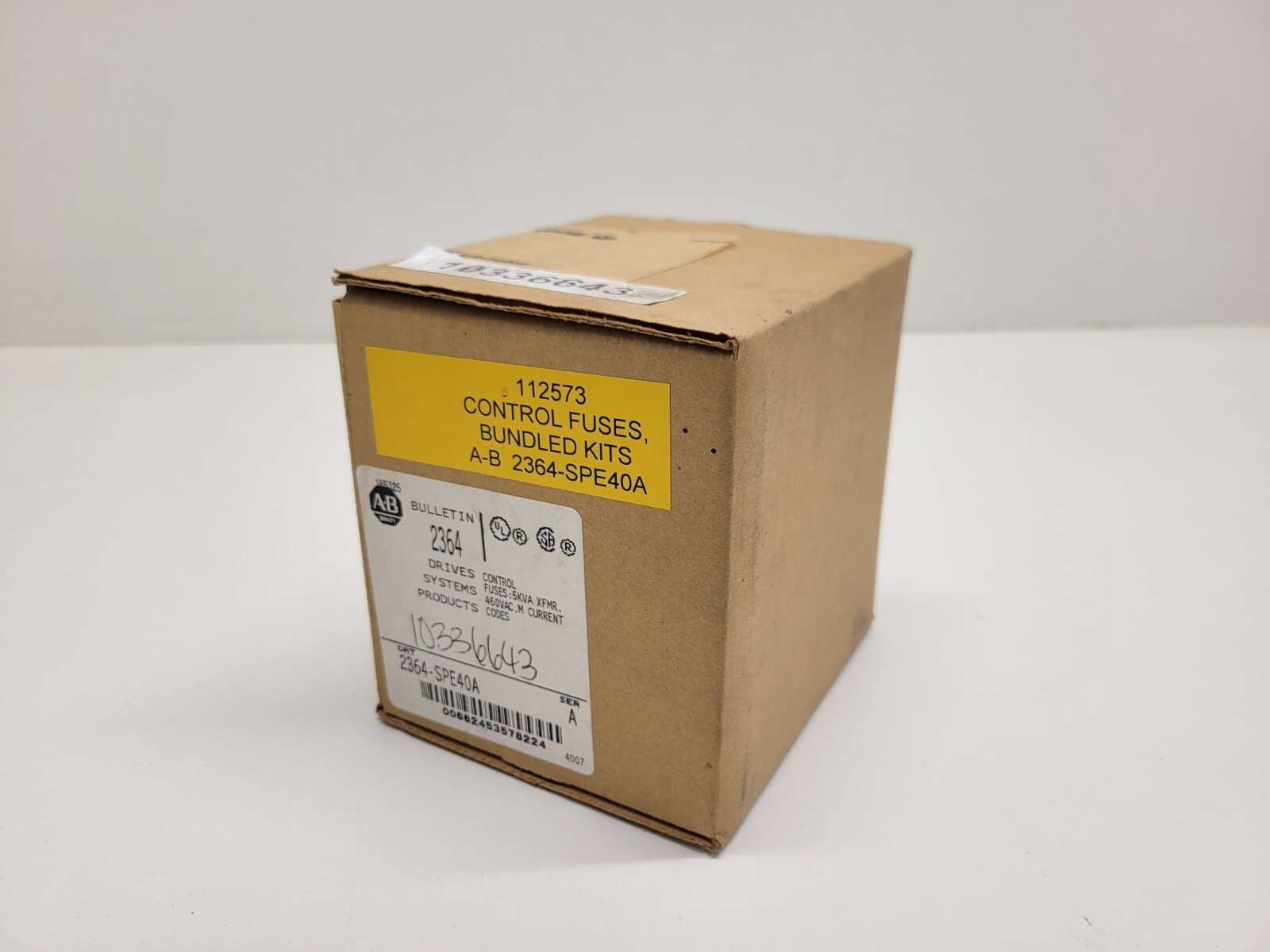 NEW FACTORY SEALED! ALLEN-BRADLEY 5KVA 460VAC CONTROL FUSE SER A 2364-SPE40A