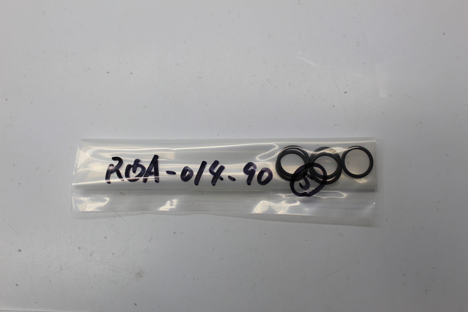 INDUSTRIAL SPARE RQA-014-90 O-RING LOT OF 5 NSNP
