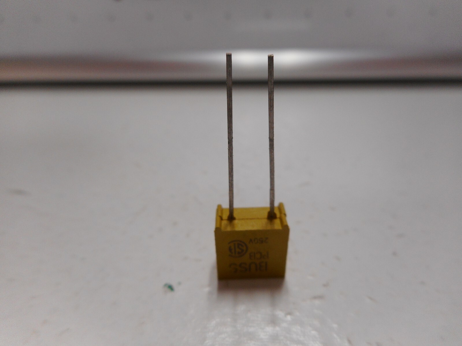 NOS LOT OF 10 89096-005 BUSSMANN SUBMINIATURE FUSES