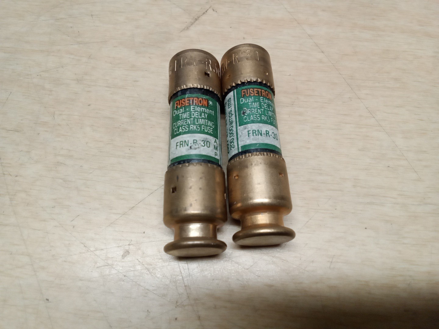 Fusetron FRN-R-30 30A Fuse *FREE SHIPPING*