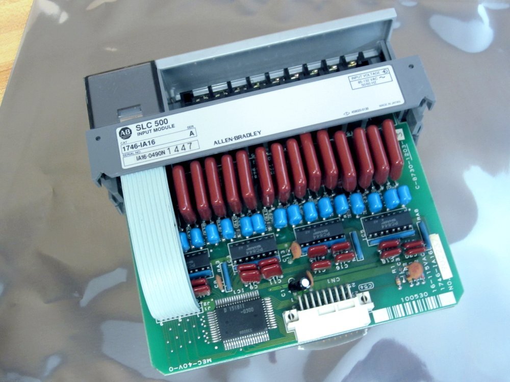 Allen Bradley 1746-IA16 Module 1746-1A16 Ser.A