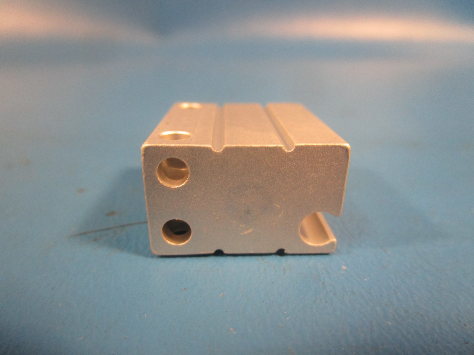 SMC CDUJB8-6D, Mini Free Mount Cylinder, 8mm Bore, 6mm Stroke, Auto Switch