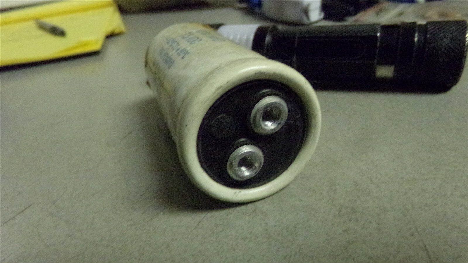 Sangamo 139R273M795AB2AS Capacitor 27k MFD 658-7834 *FREE SHIPPING*