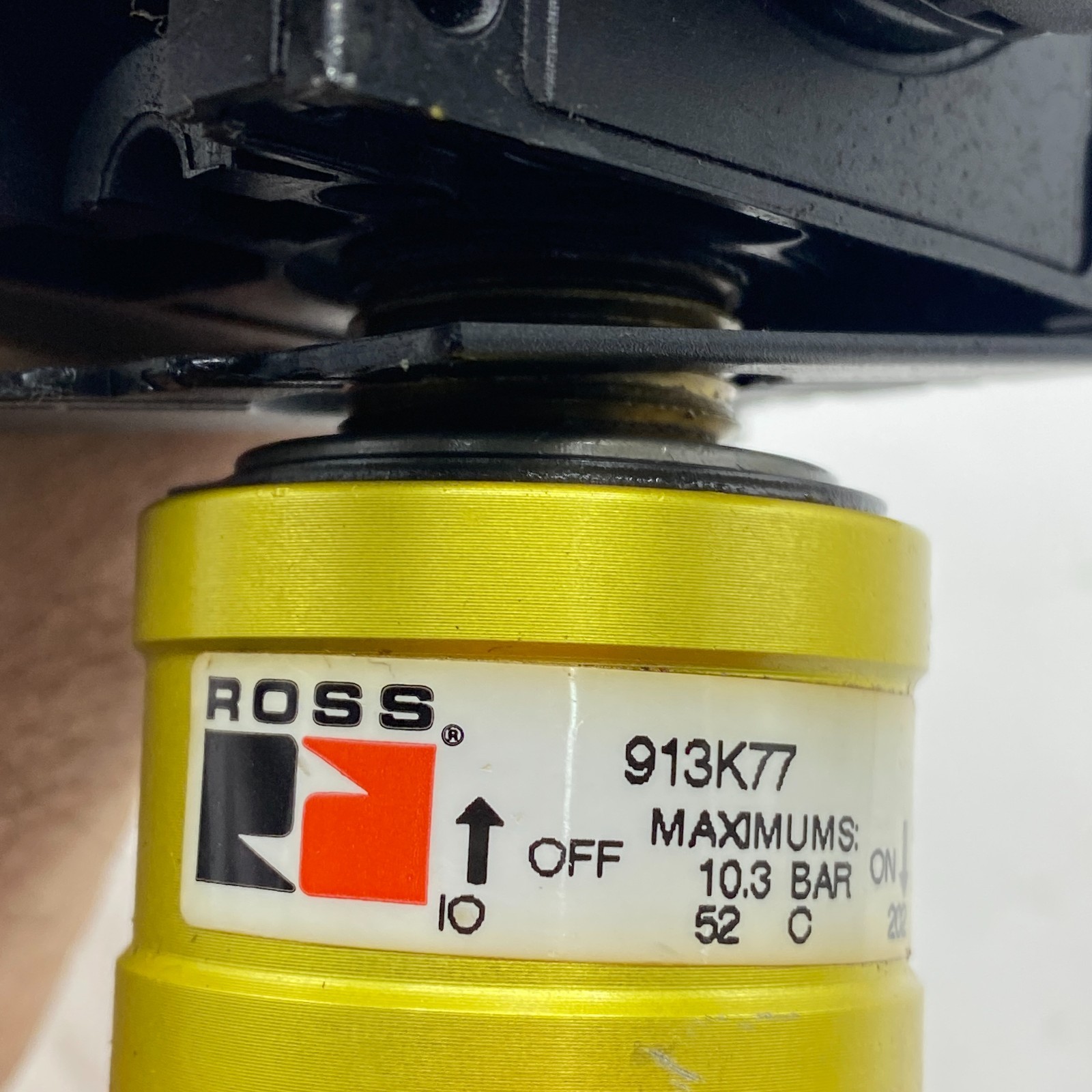 ROSS 913K77 Pneumatic Air Filter Regulator Lubricator 10.3bar 52 C