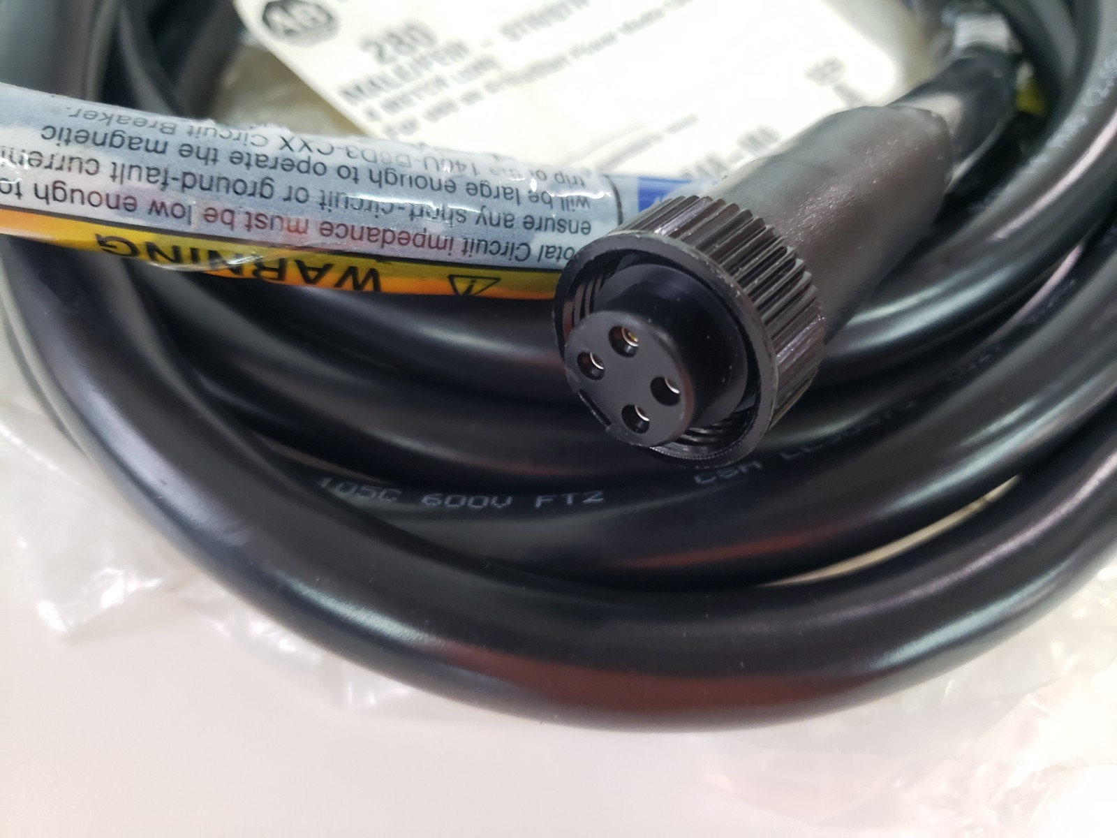 UNUSED – Allen-Bradley 280-PWRM24A-M4 Ser. A Armor Connect Power Media Cable