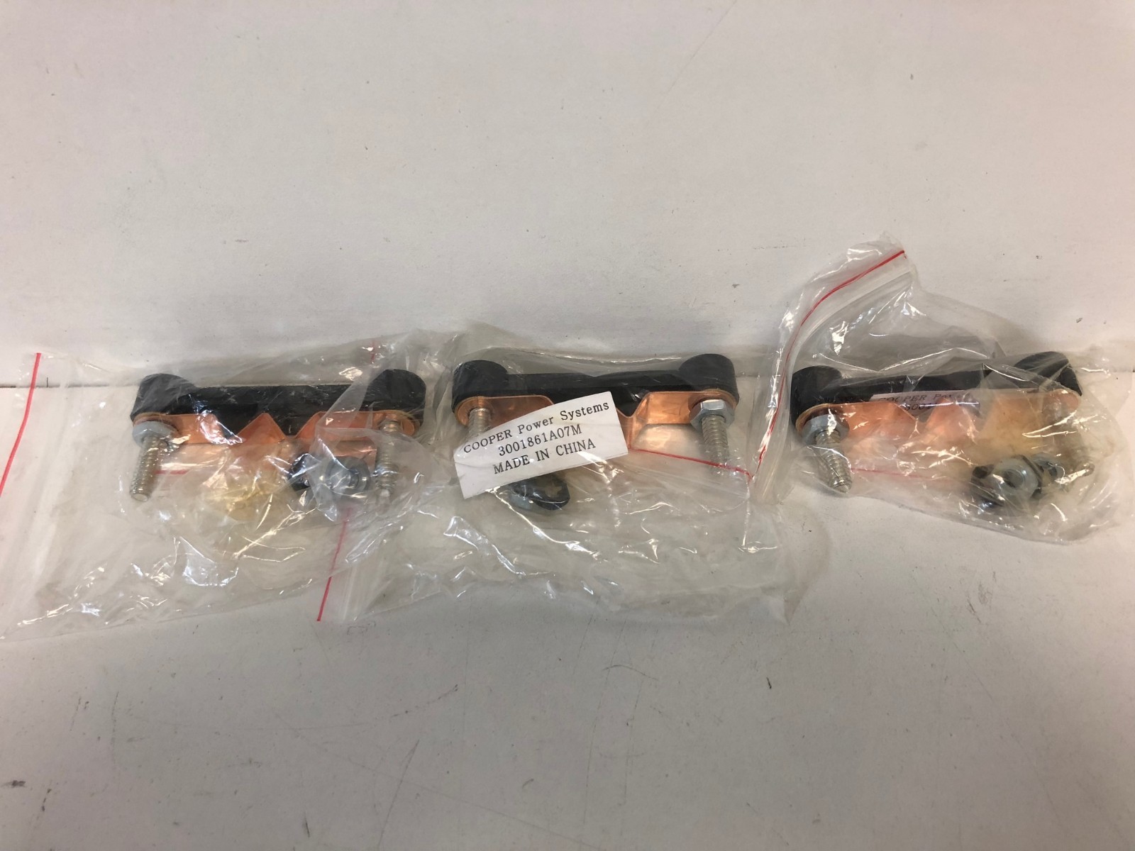 SET OF 3 NEW OLD STOCK! COOPER POWER SYSTEMS ISOLATION LINKS 3001861A07M