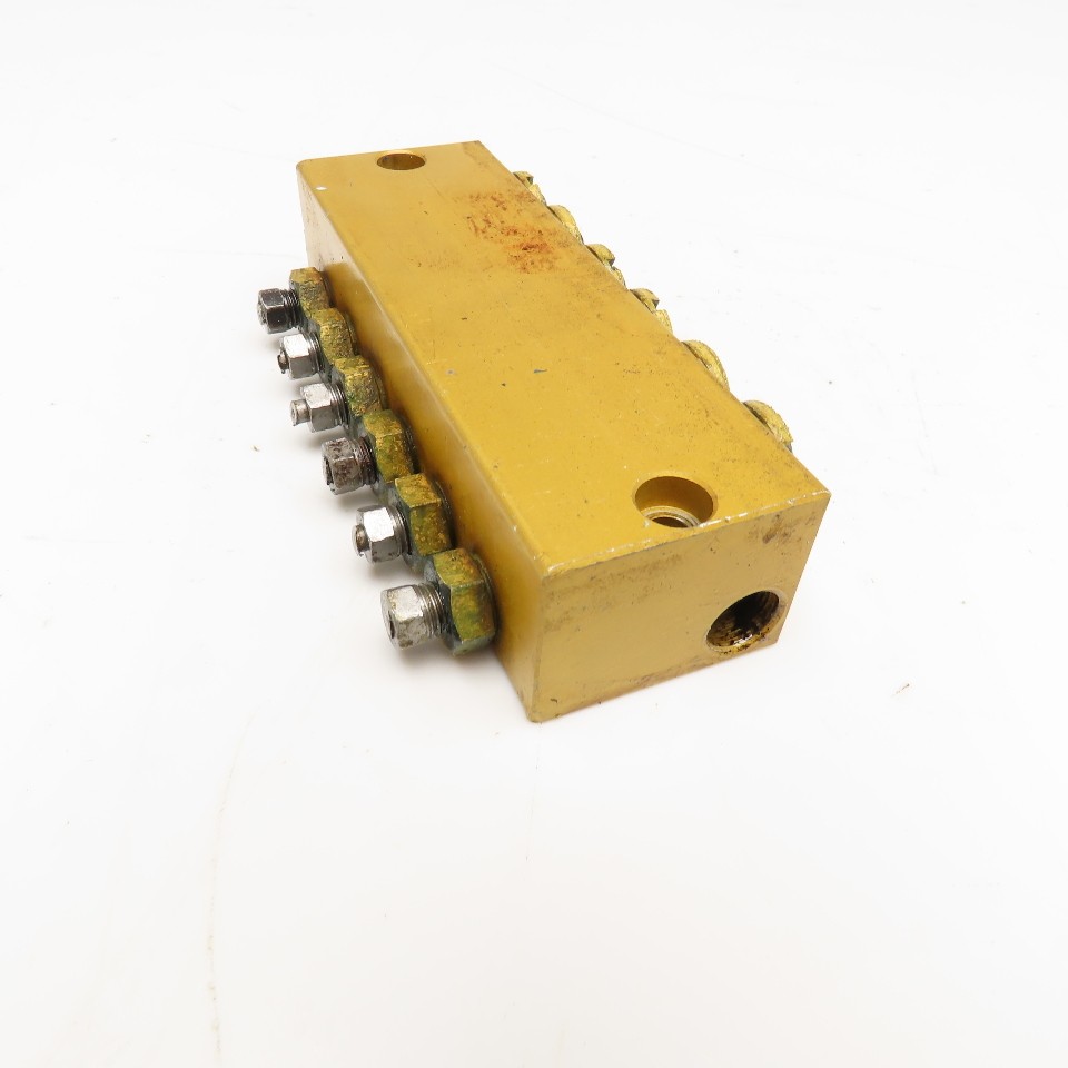 6 Way Lubrication Metering Manifold 1/4″ NPT