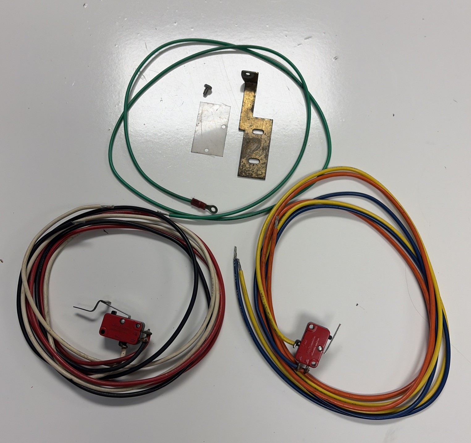 Set Of 2 Honeywell V3L-2163 Micro Switch Snap 40” Lead