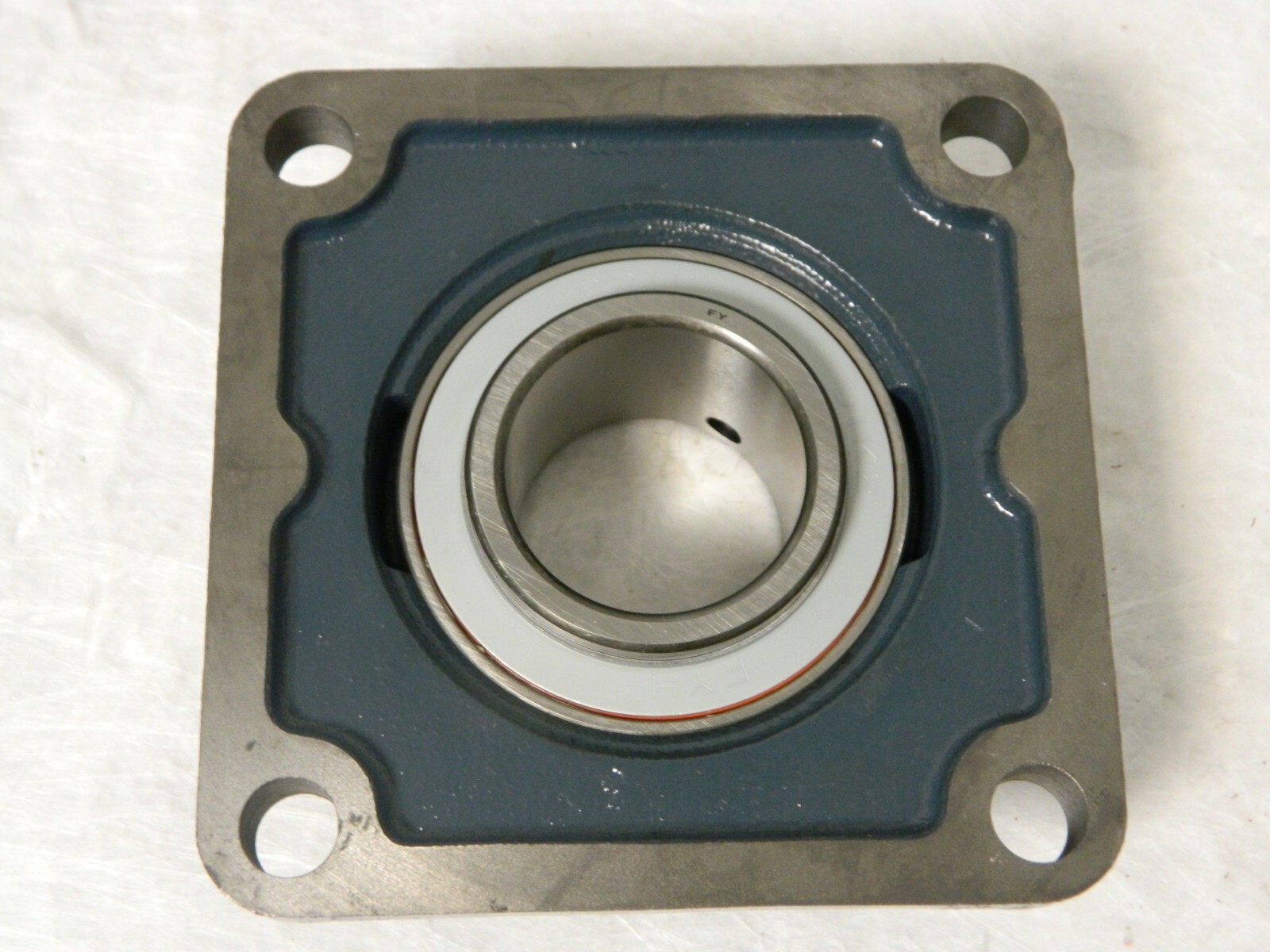 FYH 4-Bolt High Temp Bearing 2-3/16″ID 6-3/8″OAW 6-3/8″OAL 6-3/8″OAH 5600440