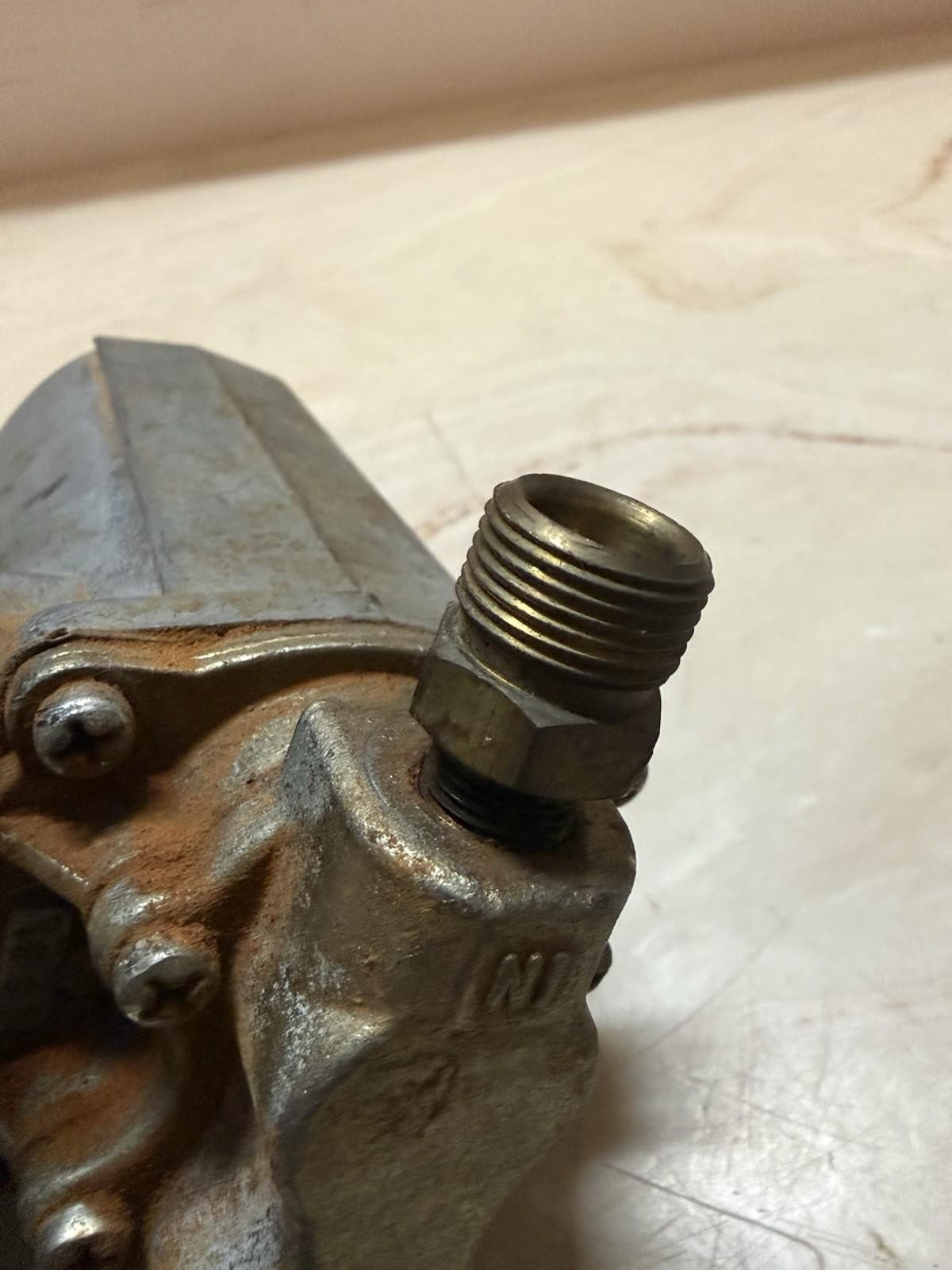 AC SPARK PLUG FUEL FILTER VTG 6-81 Model 12V-EP12