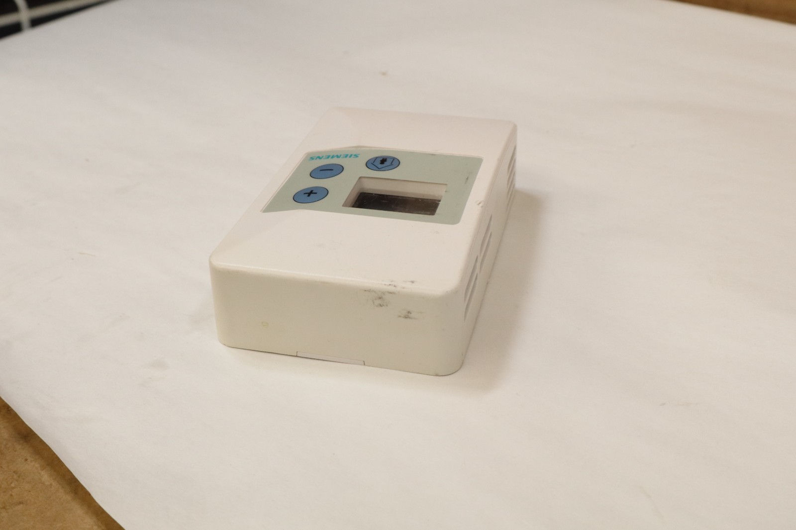 Siemens Industry QFA3230.FWSN | Humidity | Wall #2