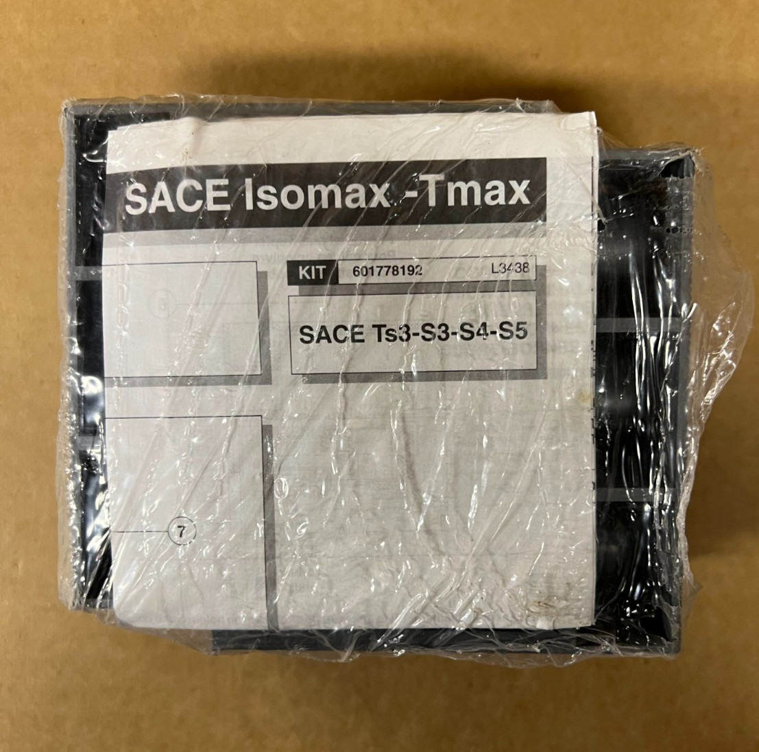 ABB KTS3HTC-3 HIGH TERMINAL COVERS 3-POLE 1SD A013695 R1