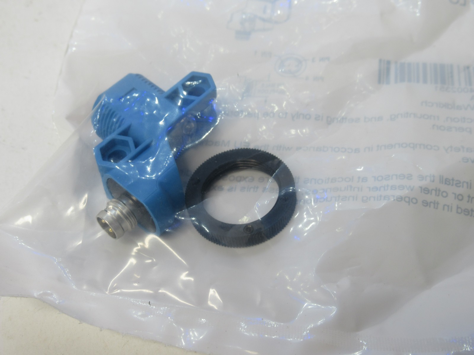 Sick ZLD18-2PZ2A2 , 1099400 10…30Vdc Photoelectric Sensor (New)
