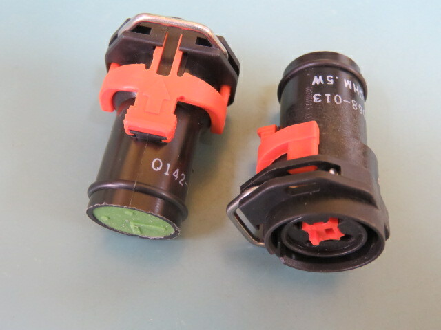 ITT-CANNON 086-0068-013 Qty of 5 per Lot HOUSING ASSY PLUG CLC 4 RESIST